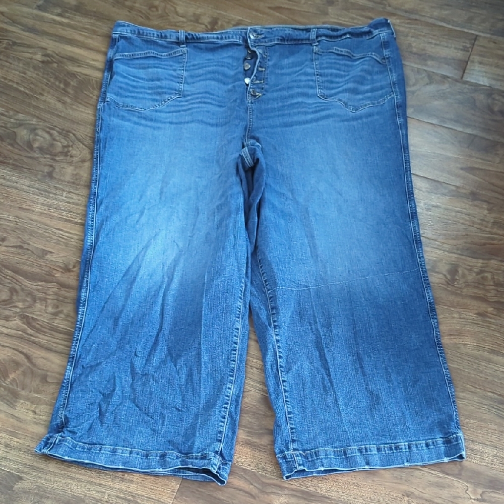 Torrid High-Rise Wide Leg Vintage Stretch BeJeans